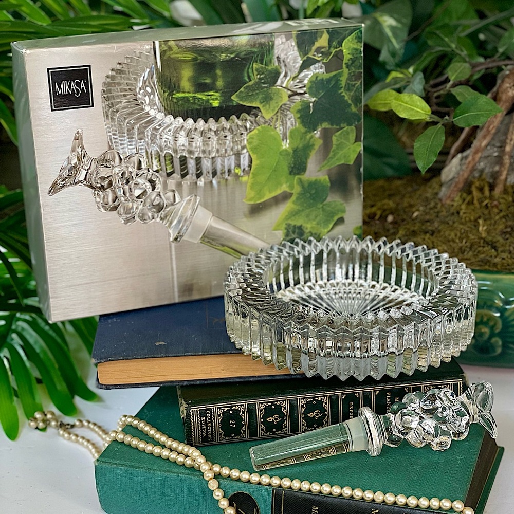 Mikasa Diamond Fire Wine Set Crystal Coaster & Wine Bottle Stopper